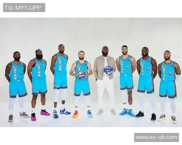 全明星球迷投票次轮揭晓东契奇领衔票王字母哥东部第一詹姆斯西部第八